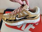 Nike P-6000 sneakers maat 40 gold limited edition, Kleding | Dames, Schoenen, Ophalen of Verzenden, Zo goed als nieuw, Sneakers of Gympen