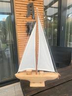 Houten Zeilboot Decoratie - 59cm Hoog, Huis en Inrichting, Woonaccessoires | Overige, Ophalen of Verzenden, Nieuw
