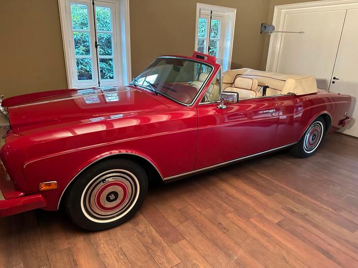 Rolls-Royce Corniche 1988 Rood, Auto's, Rolls-Royce, Particulier, Corniche, Airconditioning, Centrale vergrendeling, Cruise Control