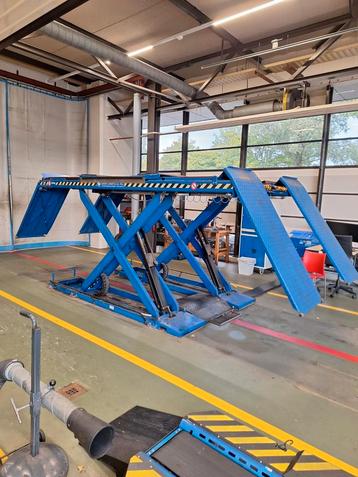 Maha Schaarbrug APK Keuring met Middenheffer beschikbaar voor biedingen