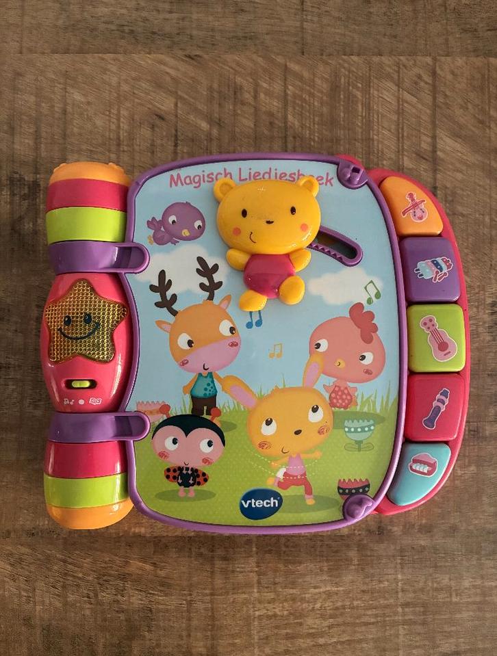Vtech Magisch Liedjesboek - muziekboek roze. PRIMA staat., Kinderen en Baby's, Speelgoed | Vtech, Gebruikt, 6 maanden tot 2 jaar