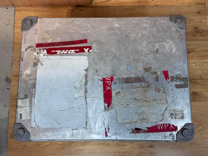 Zarges K470 Militaire Transportkist - Mark Verbeek, Verzamelen, Militaria | Algemeen, Landmacht, Kist of Geocache, Nederland, Ophalen of Verzenden