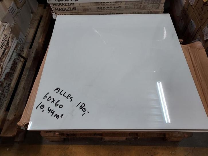 OPRUIMING DIVERSE PARTIJEN TEGELS DIVERSE KLEUREN EN MATEN!!, Doe-het-zelf en Verbouw, Tegels, Nieuw, Vloertegels, Keramiek, 60 cm of meer