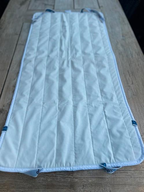 Aerosleep matras beschermer 3D, Kinderen en Baby's, Kinderkamer | Beddengoed, Zo goed als nieuw, Overige typen, Wit, Jongetje of Meisje