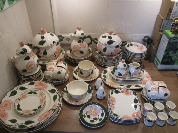 Wildrose Villeroy en Boch serviesdelen Wild Rose, Huis en Inrichting, Keuken | Servies, Zo goed als nieuw, Overige typen, Overige stijlen