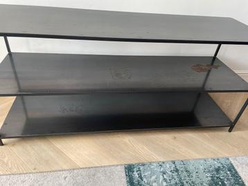 Metalen tv-meubel industrieel stijl - 130 cm breed - zwart beschikbaar voor biedingen