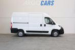 Peugeot Boxer 2.0 BlueHDI L3/H2 165PK TREKHAAK L2/H2 AIRCO N, Auto's, Voorwielaandrijving, Stof, Gebruikt, 4 cilinders