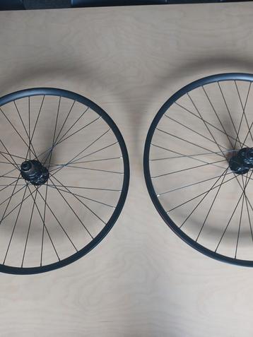 Wielset EXP TR (Merida eone 6000) beschikbaar voor biedingen