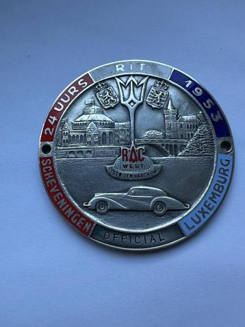 Grille badge SLS Scheveningen Luxemburg 1953 embleem. beschikbaar voor biedingen