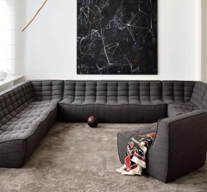 Ethnicraft N701 Elementen Bank donkergrijs | Van €5395, nu, Huis en Inrichting, Banken | Bankstellen, Nieuw, Vierpersoons of meer