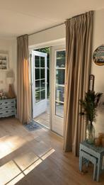 Gordijnen ‘Yara’ van Leen Bakker 8 stuks incl rails, Huis en Inrichting, Gebruikt, 100 tot 150 cm, 200 cm of meer, Beige