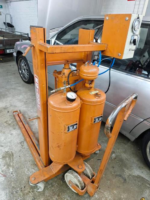 Pneumatische pallet stapelaar, Doe-het-zelf en Verbouw, Gereedschap | Lasapparaten, Zo goed als nieuw, Ophalen