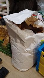 Dit zijn wc korrel van 60 l  van het merk happy home, Dieren en Toebehoren, Ophalen, Overige typen