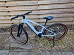 Cube Reaction Hybrid pro 625 + Bosch connectmodule GPS ALARM, Ophalen of Verzenden, Zo goed als nieuw, 50 km per accu of meer