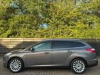 Ford Focus Wagon 1.0 EcoBoost Titanium, Auto's, Euro 5, 125 pk, Bruin, Handgeschakeld