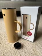Stelton thermoskan 1l EM77 Classic, warm sand, Ophalen of Verzenden, Zo goed als nieuw