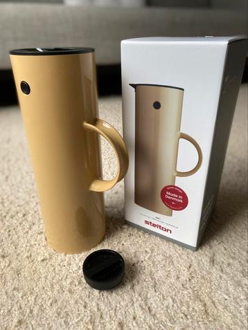 Stelton thermoskan 1l EM77 Classic, warm sand beschikbaar voor biedingen