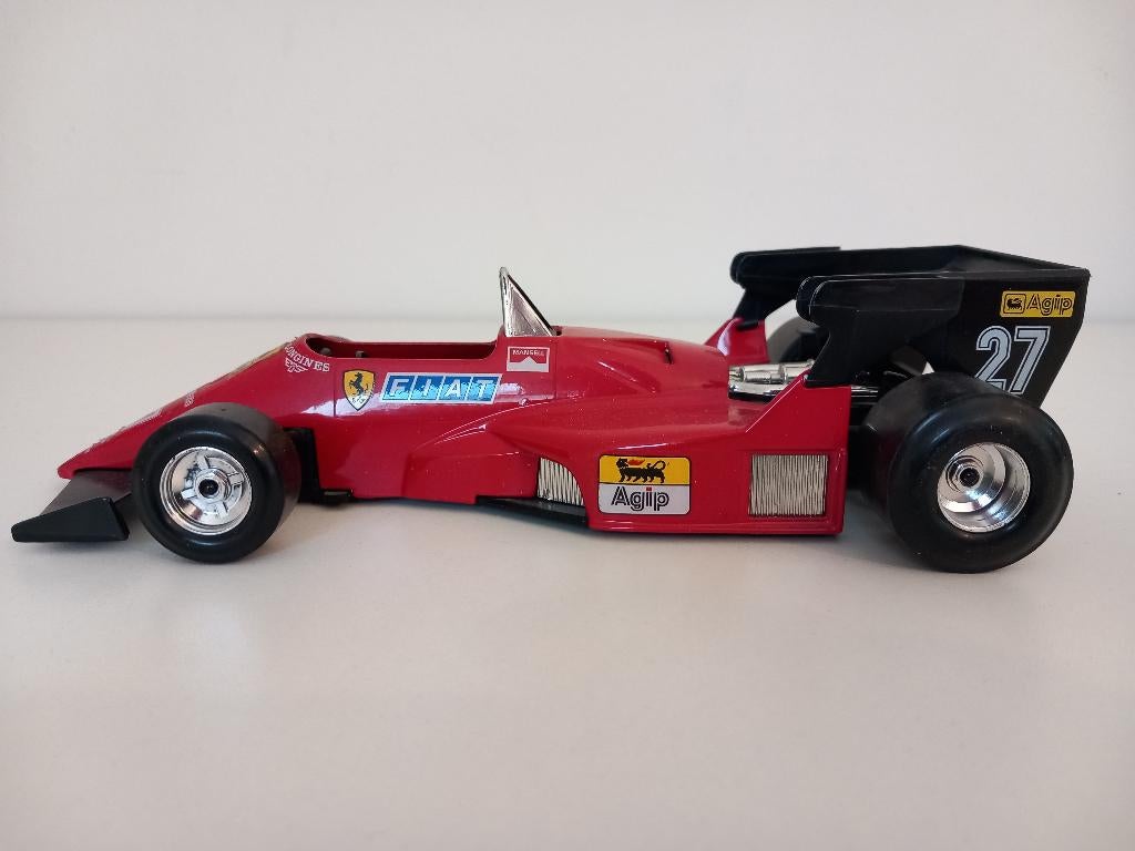 Bburago 1:24 Ferrari 126 C4 Turbo #27 Mansell, Hobby en Vrije tijd, Ophalen of Verzenden, Zo goed als nieuw, Auto, Bburago