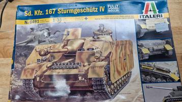 ITALERI Sturmgeschütz IV 1/35 beschikbaar voor biedingen