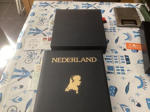 Voor de verzamelaar vrij complete verzameling Nederland, Postzegels en Munten, Postzegels | Volle albums en Verzamelingen, Nederland