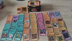 Yu-Gi-Oh 116 kaarten trading card game blik & deck zone, Ophalen of Verzenden, Gebruikt, Meerdere kaarten