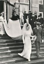 84 Huwelijk Prinses Margriet en Mr. Pieter van Volenhoven, Verzamelen, Koninklijk Huis en Royalty, Ophalen of Verzenden, Kaart, Foto of Prent