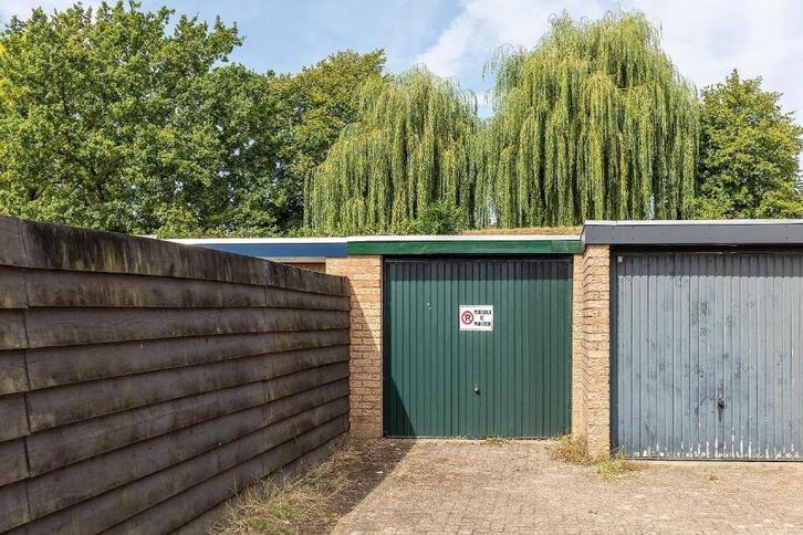 Garagebox in Kesteren, Huizen en Kamers, Garages en Parkeerplaatsen, Gelderland