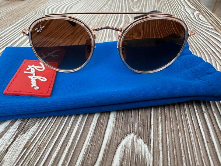 Ray-Ban zonnebril ROUND DOUBLE BRIDGE KIDS - bruin - zgan, Sieraden, Tassen en Uiterlijk, Zonnebrillen en Brillen | Heren, Zo goed als nieuw