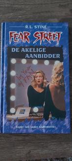 R.L. Stine - Fear Street - De akelige aanbidder, Ophalen, Zo goed als nieuw, R.L. Stine