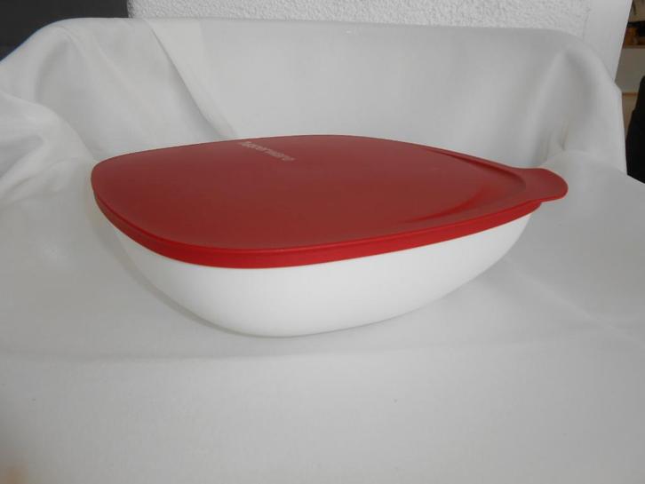 Tupperware Allegra Kom+Deksel Vierkant Wit/Rood 2,5L NIEUW, Huis en Inrichting, Keuken | Tupperware, Nieuw, Bak of Kom, Wit, Rood