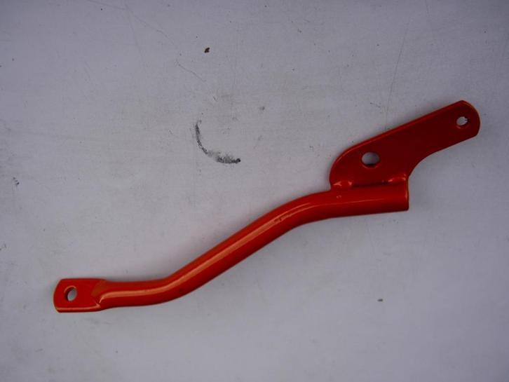 517 uitlaat houder rood, Fietsen en Brommers, Brommeronderdelen | Zundapp, Zo goed als nieuw, Uitlaat, Ophalen of Verzenden