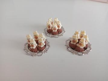 Schaaltje met beertjes cupcakes poppenhuis 