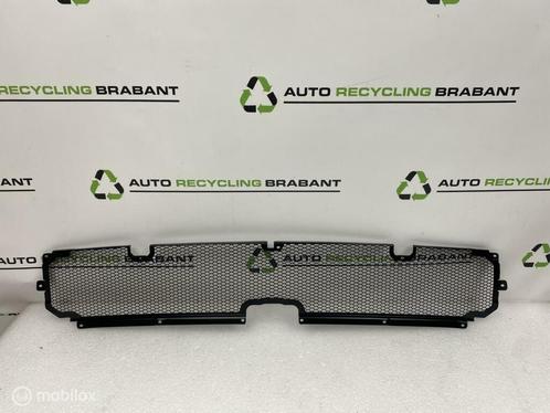Voorbumper Grill Iveco Daily 6 NIEUW ORIGINEEL 5801651748, Auto-onderdelen, Carrosserie en Plaatwerk, Gebruikt, Ophalen of Verzenden