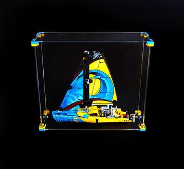 Showcase voor 42074 Racing Yacht Nieuw beschikbaar voor biedingen