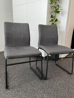 2 grijze eetkamerstoelen, Huis en Inrichting, Stoelen, Ophalen, Gebruikt, Grijs, Twee