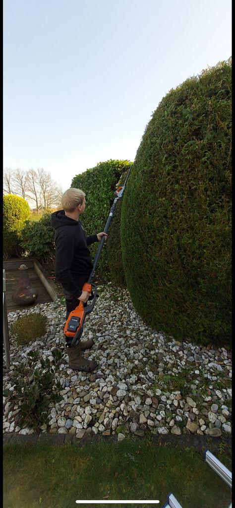 Hovenier aangeboden!, Diensten en Vakmensen, Tuinmannen en Stratenmakers, Tuin- of Vijveraanleg, Tuinonderhoud of Snoeiwerk