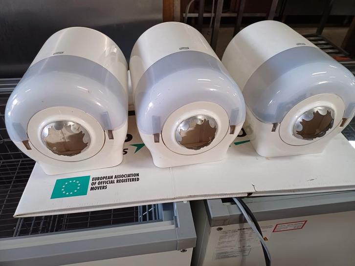 dispenser ,Tork Centerfeed Dispenser Wit ,Tork dispensers, Huis en Inrichting, Keuken | Keukenbenodigdheden, Zo goed als nieuw