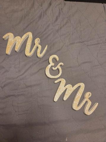 Mr&Mr Gouden Glitter Decoratie beschikbaar voor biedingen
