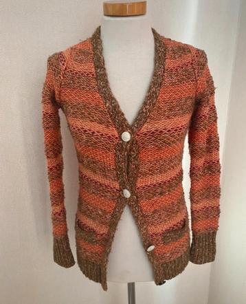 Winter Whites vest Maat 10/140 beschikbaar voor biedingen