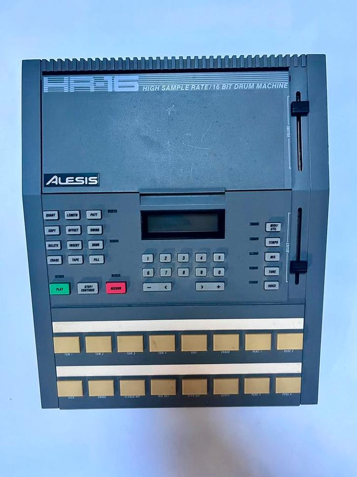 Alesis HR-16 drumcomputer, Muziek en Instrumenten, Drumcomputers, Gebruikt, Overige merken, Ophalen