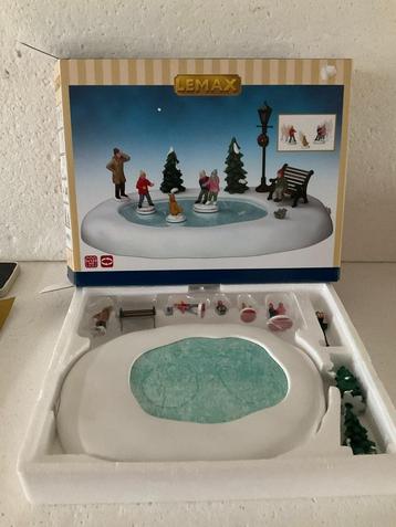 Lemax - kerstdorp - schaatsvijver - 2015 beschikbaar voor biedingen