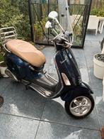 Vespa Primavera 2015, Fietsen en Brommers, Scooters | Vespa, Gebruikt, Overige modellen, Maximaal 45 km/u, Ophalen of Verzenden