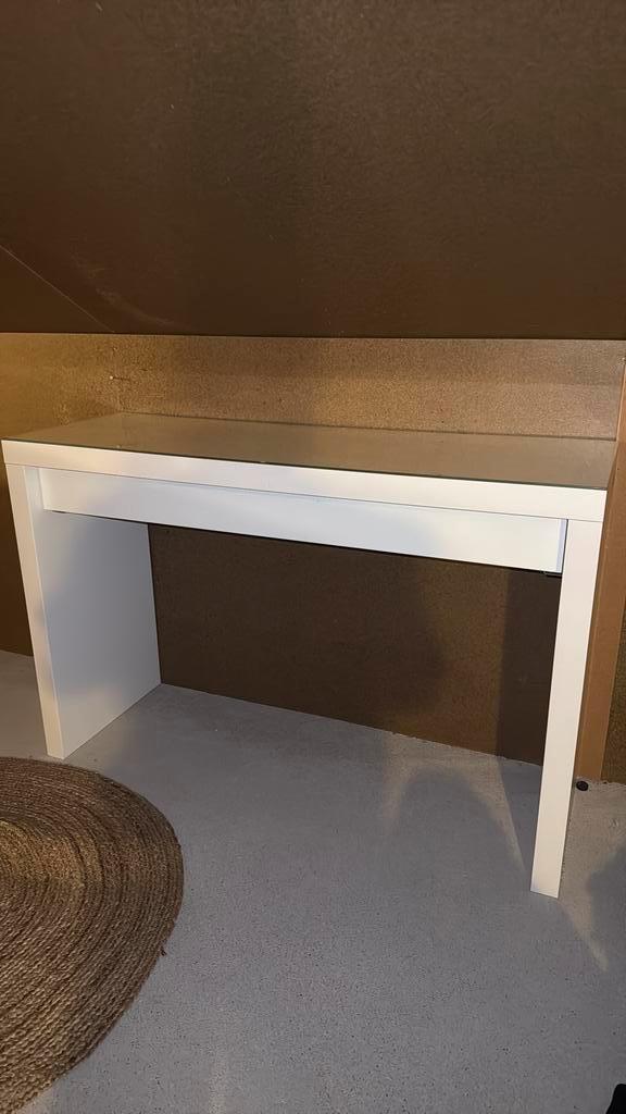 Ikea Malm Toilettafel / Make-up Tafel, Huis en Inrichting, Tafels | Kaptafels, Gebruikt, Minder dan 100 cm, Minder dan 50 cm, Kunststof