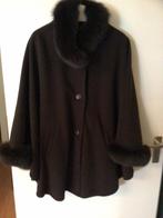 wollen cape, Kleding | Dames, Jassen | Winter, Ophalen, Zo goed als nieuw, Maat 38/40 (M), Bruin