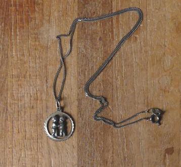 Ketting zilver met tweeling hanger sterrenbeeld tweelingen  beschikbaar voor biedingen