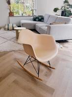Schommelstoel kuipstoel kinderkamer nude perzik beige, Ophalen, Kunststof, Gebruikt, Overige kleuren