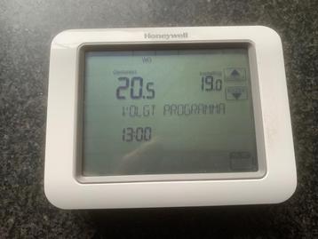 Honeywell klokthermostaat TH8200G1004 beschikbaar voor biedingen