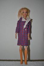 Mooi Mattel barbie pop met originele kleding, Ophalen of Verzenden, Zo goed als nieuw, Pop