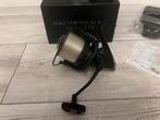 Shimano Aero Technium MGS XTD 14000 incl res spoel NWST!!, Watersport en Boten, Hengelsport | Karpervissen, Ophalen of Verzenden