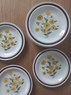 Vintage gebaksbordjes met bloem motief, set van 11, Huis en Inrichting, Keuken | Servies, Ophalen of Verzenden, Gebruikt